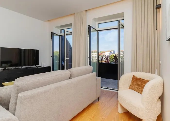 شقة Modern With Private Balcony In The Center بورتو